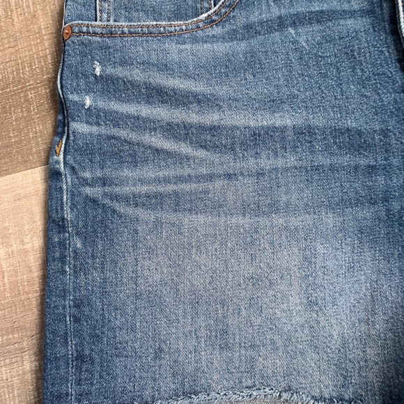 Madewell high rise mid length shorts - Picture 6 of 11